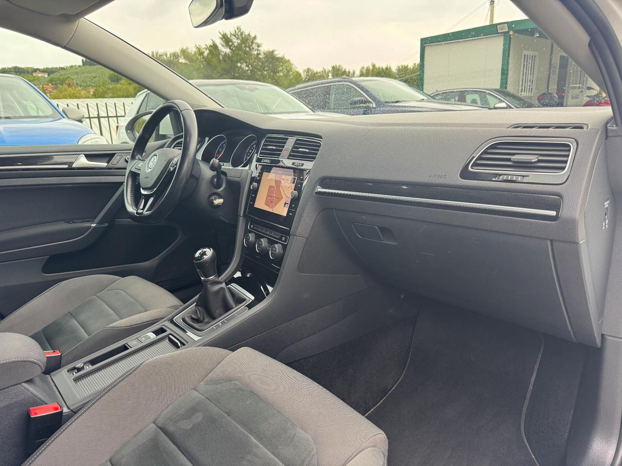 VOLKSWAGEN GOLF 7.5 1.5 TGI 150cv HIGHLINE