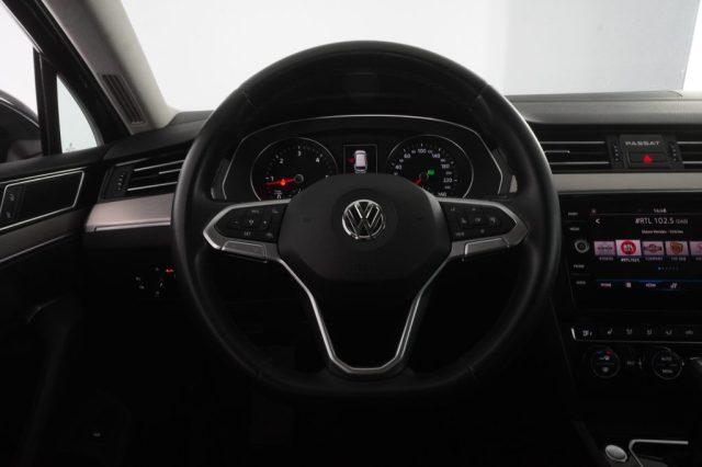 VOLKSWAGEN Passat Passat 1.6 TDI DSG Business BlueMotion Technology