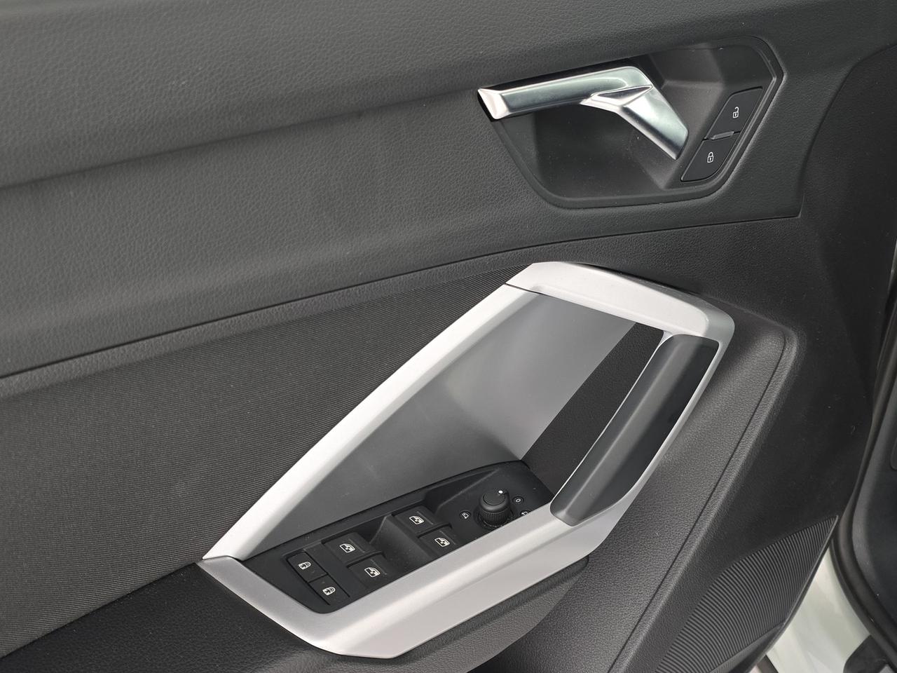 Audi Q3 sportback 35 1.5 tfsi s line edition