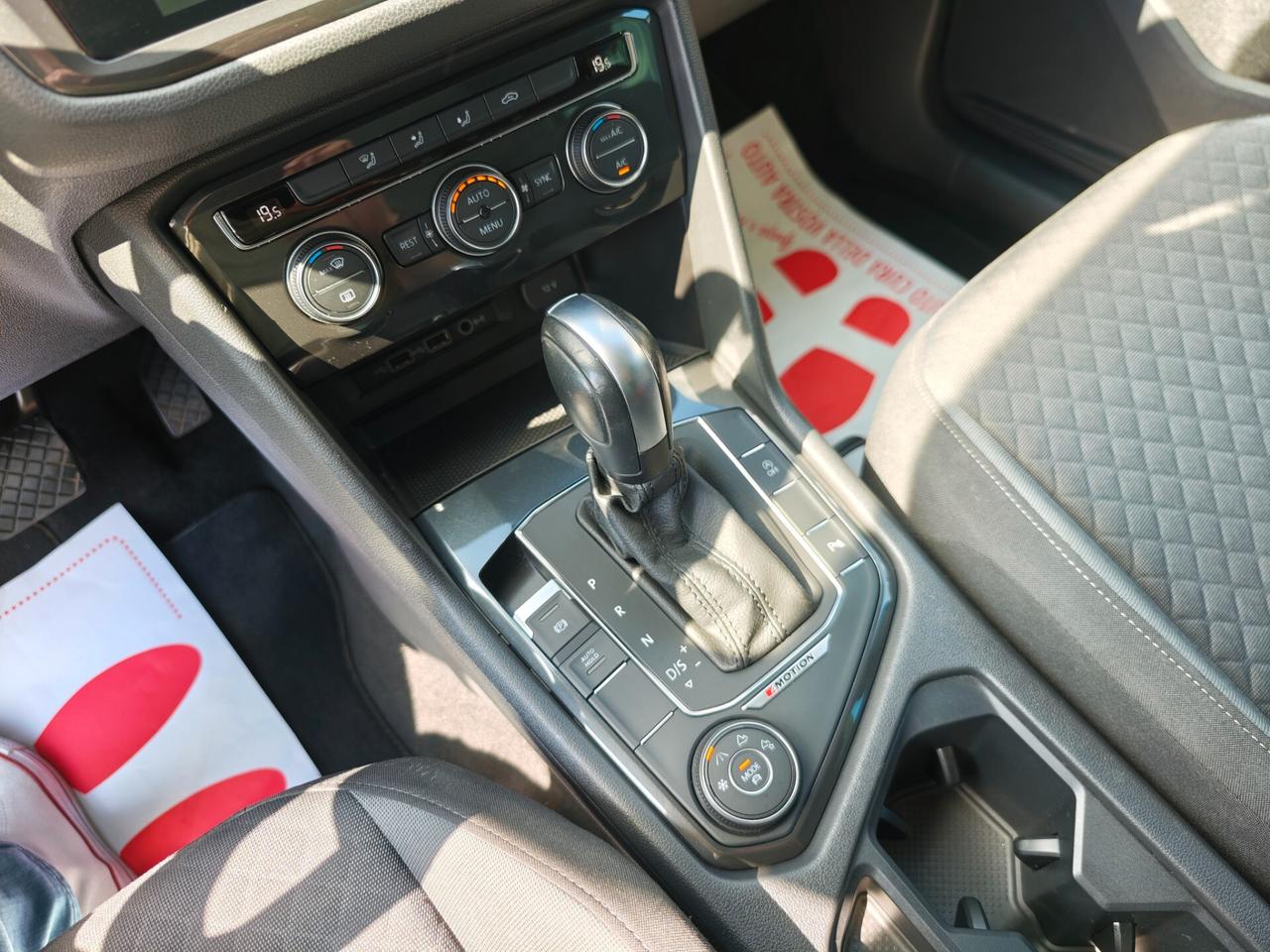 Volkswagen Tiguan 2.0 TDI SCR DSG 4MOTION Business