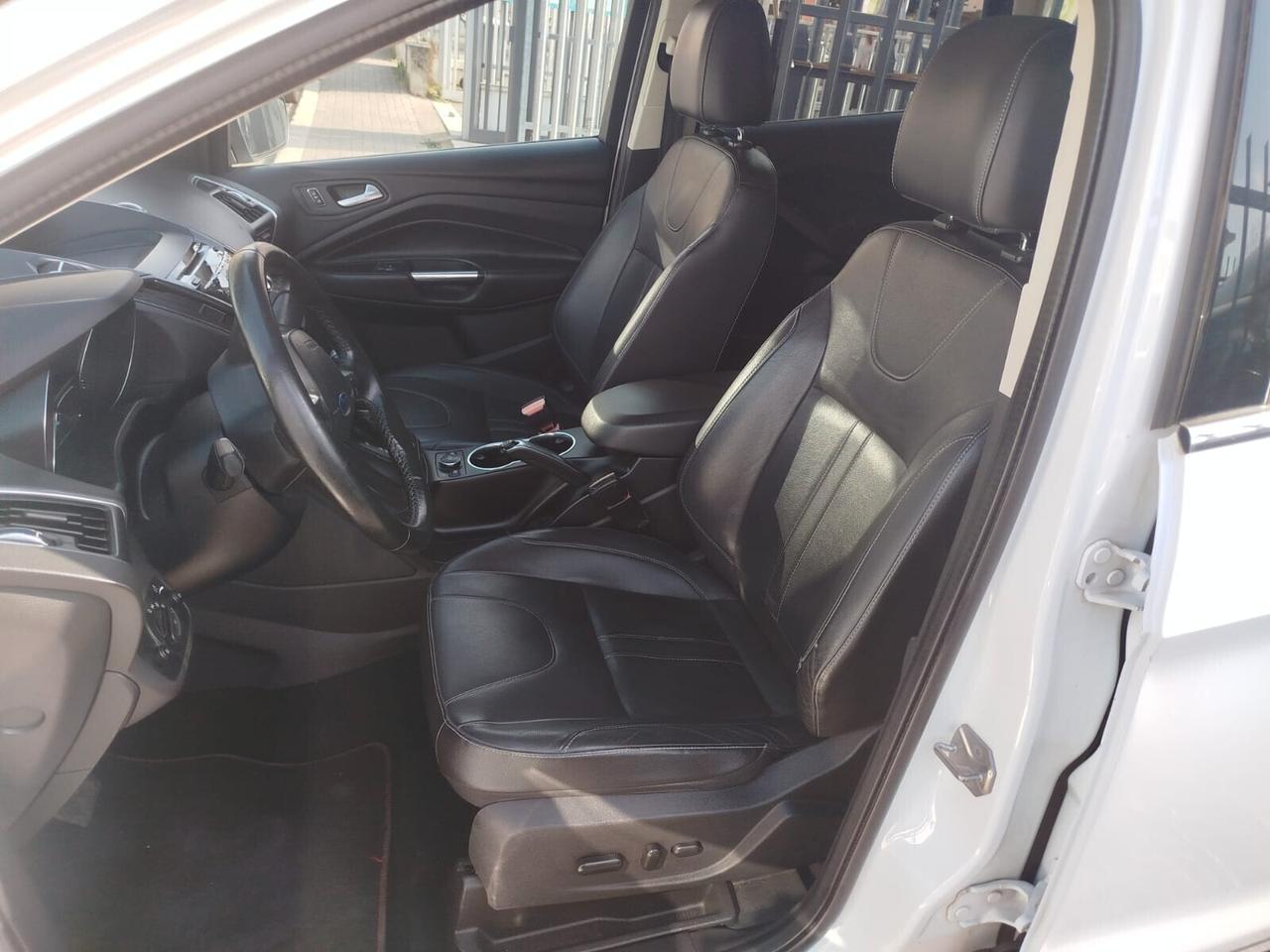 kuga AUTOMATICA 140 cv 4WD DISTRIBUZIONE E TAGLIANDO CAMBIO AUTO FATTI