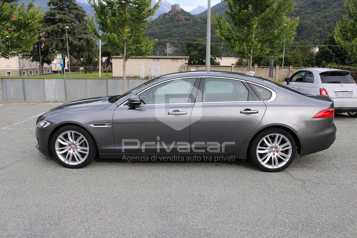 JAGUAR XF 2.0 D 180 CV aut. Prestige