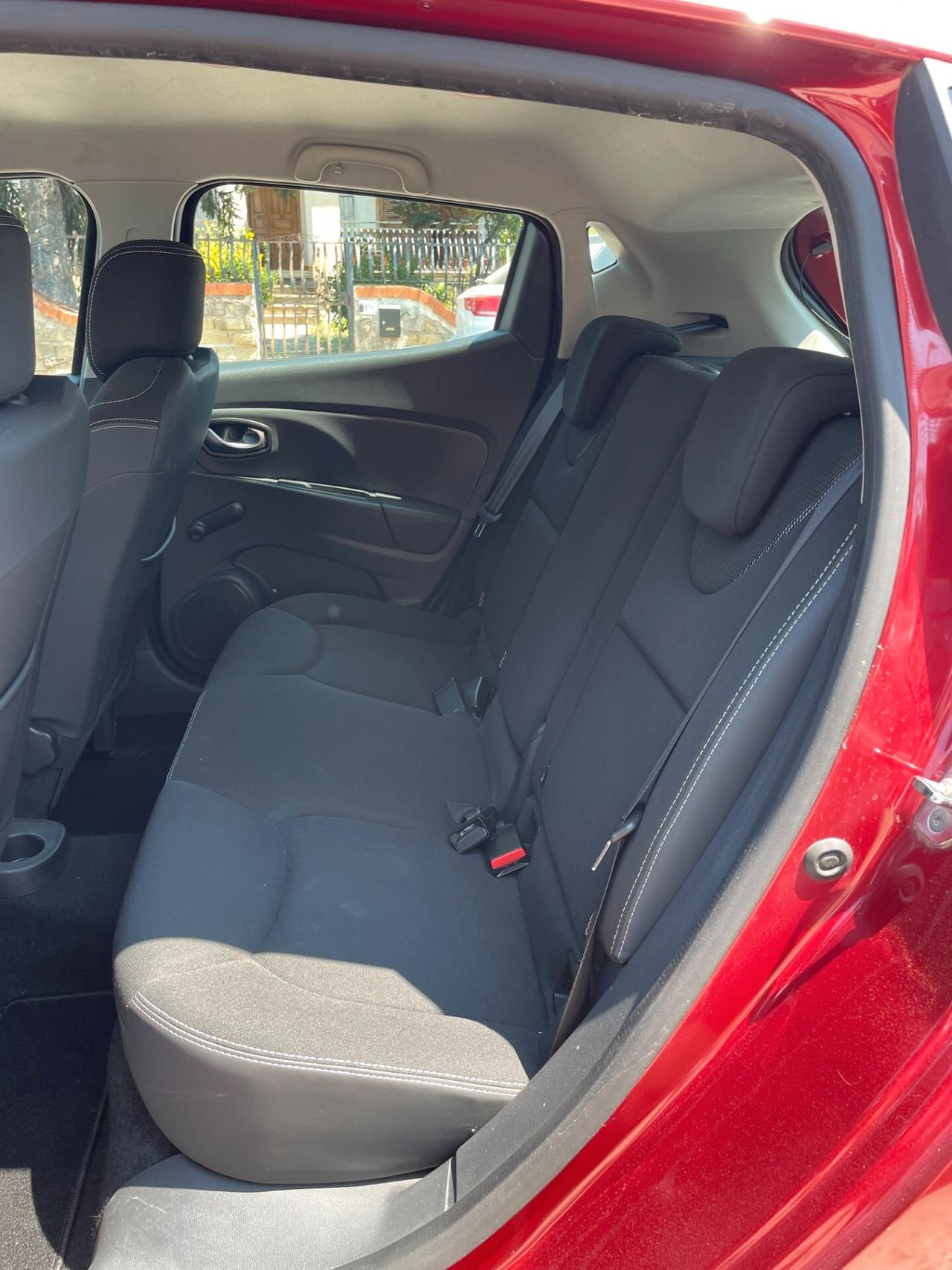 RENAULT Clio TCe 12V 90 CV GPL MOSCHINO LIFE