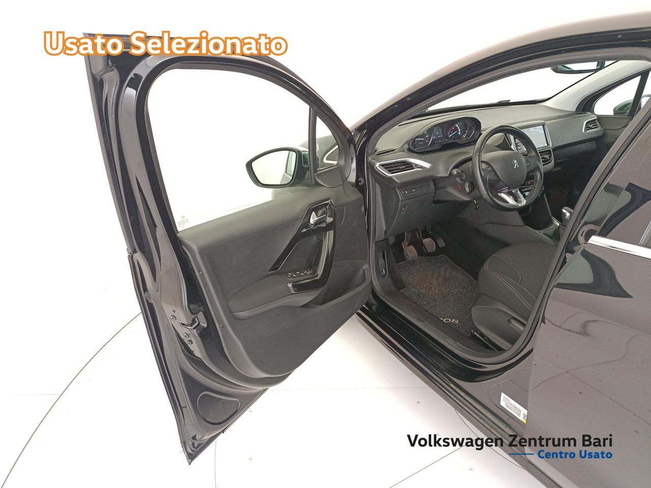 Peugeot 208 5p 1.2 puretech allure 82cv