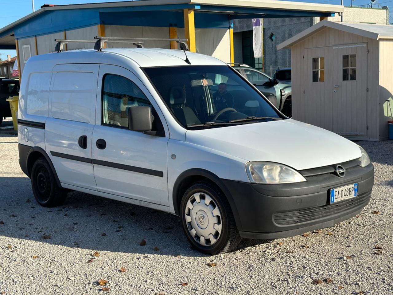 Opel Combo 1.6 Metano 2010 Garanzia 12 mesi