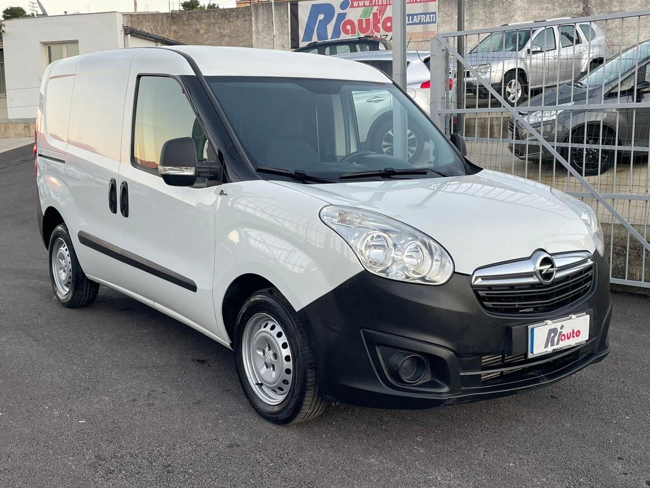 Opel Combo 1.6 CDTI 105CV