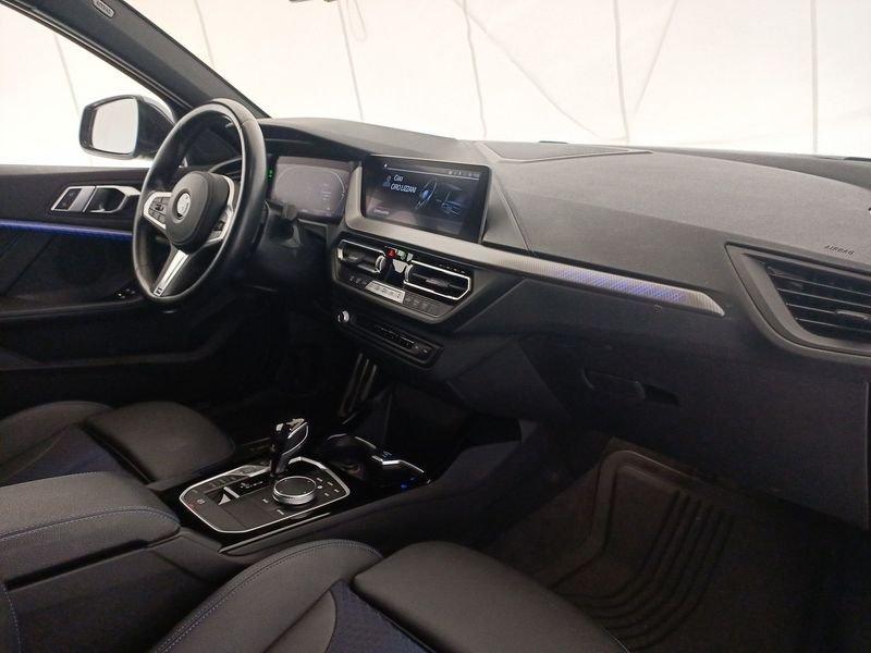 BMW Serie 1 F40 118d Msport auto