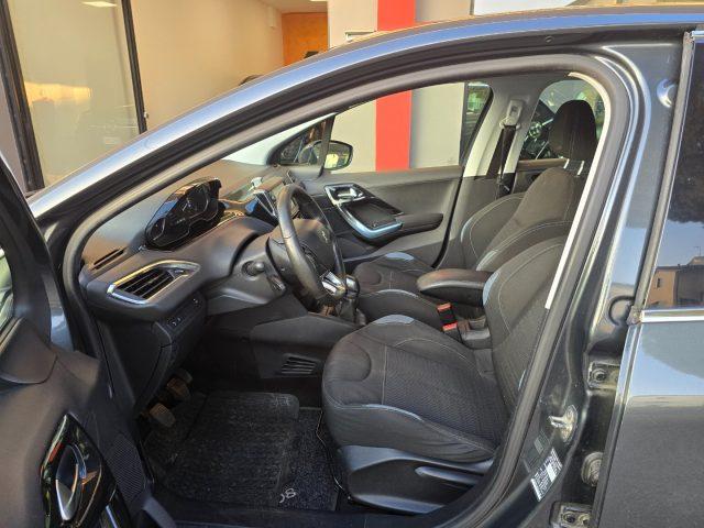 PEUGEOT 208 1.4 8V HDi 68CV 5 Porte Navigatore Sensori Parcheg