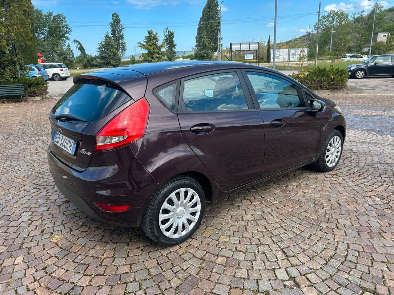 Ford Fiesta 1.4 TDCi 5p. Ghia