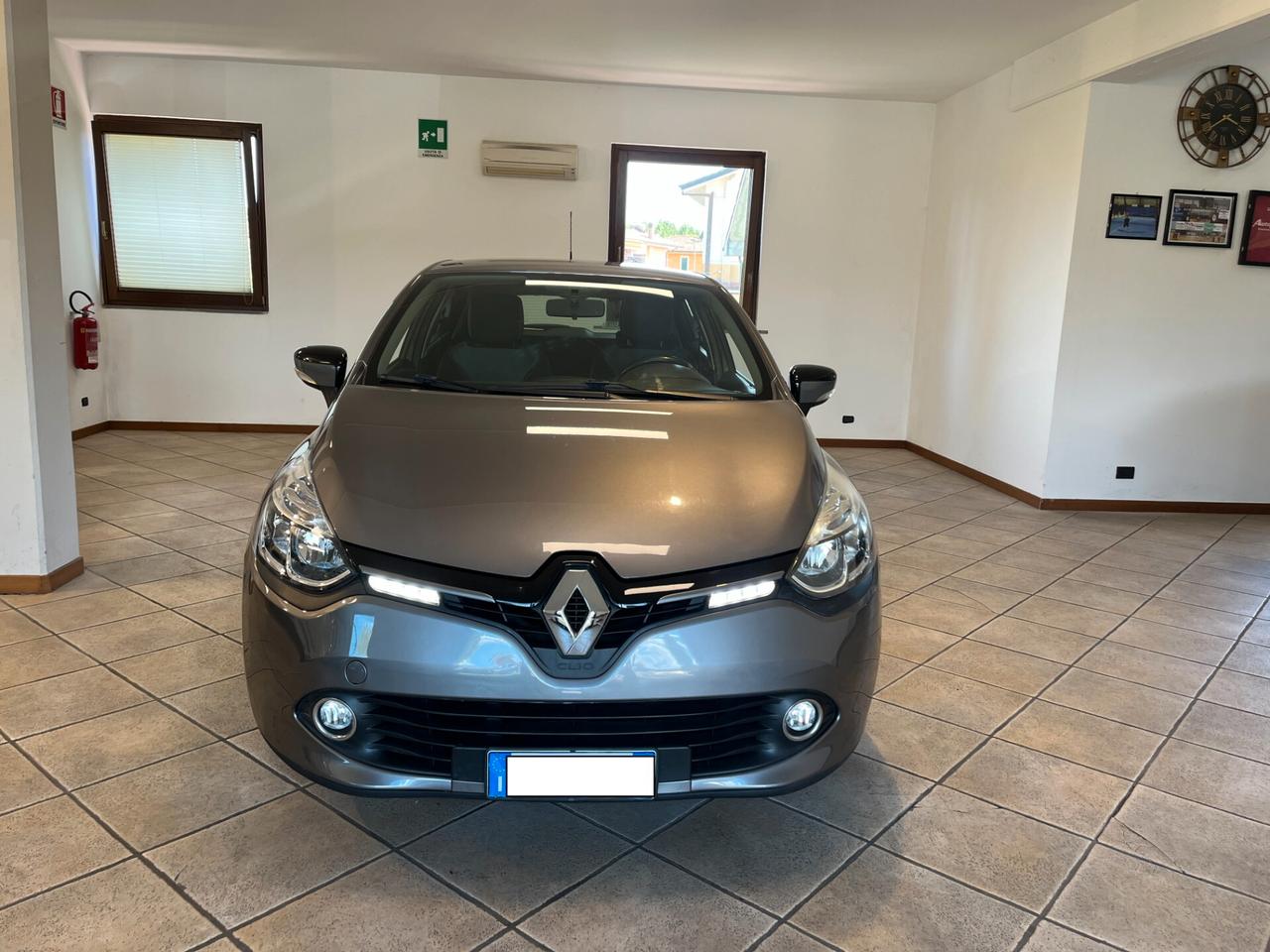 Renault Clio 1.2 75CV 5 porte COSTUME NATIONAL