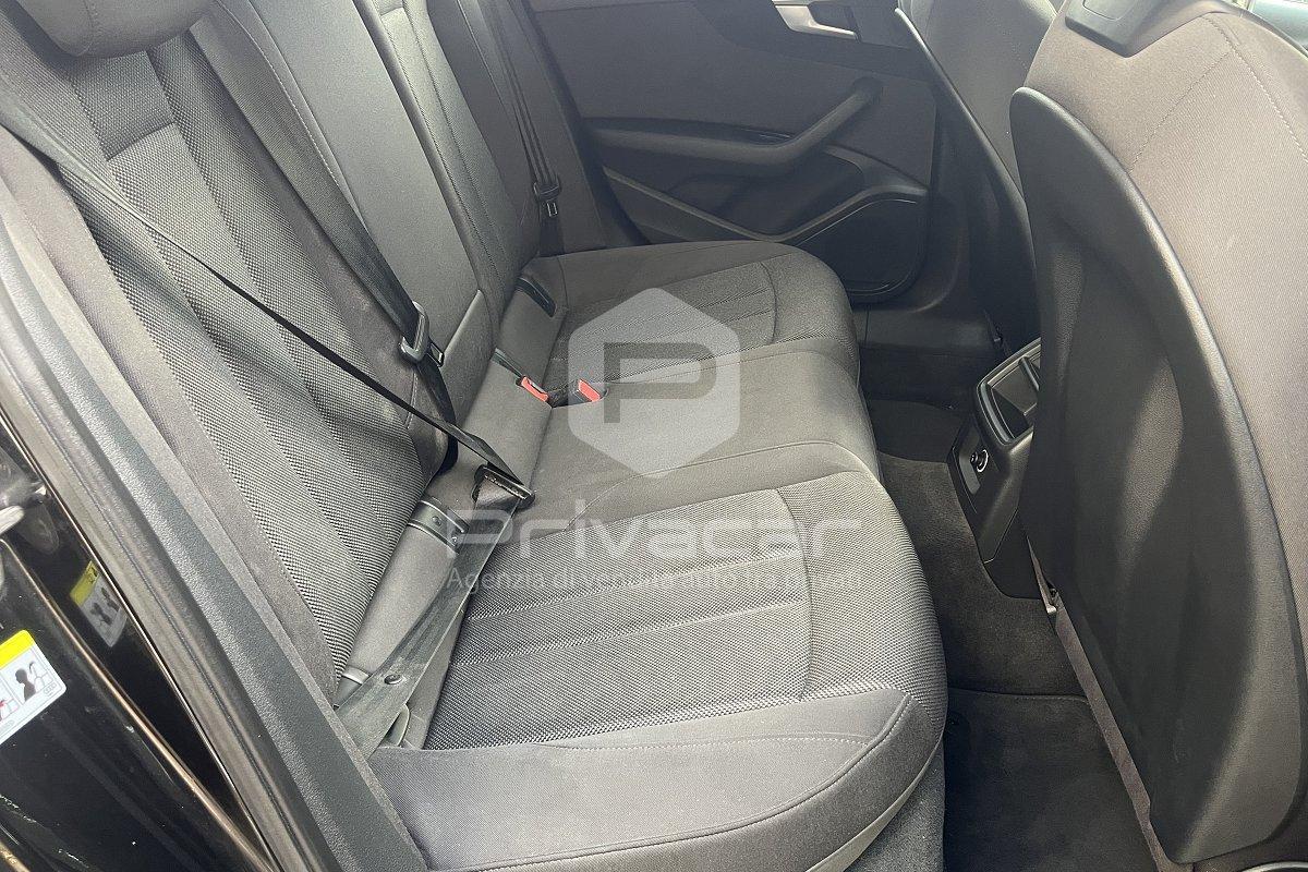 AUDI A4 2.0 TDI 150 CV S tronic Business