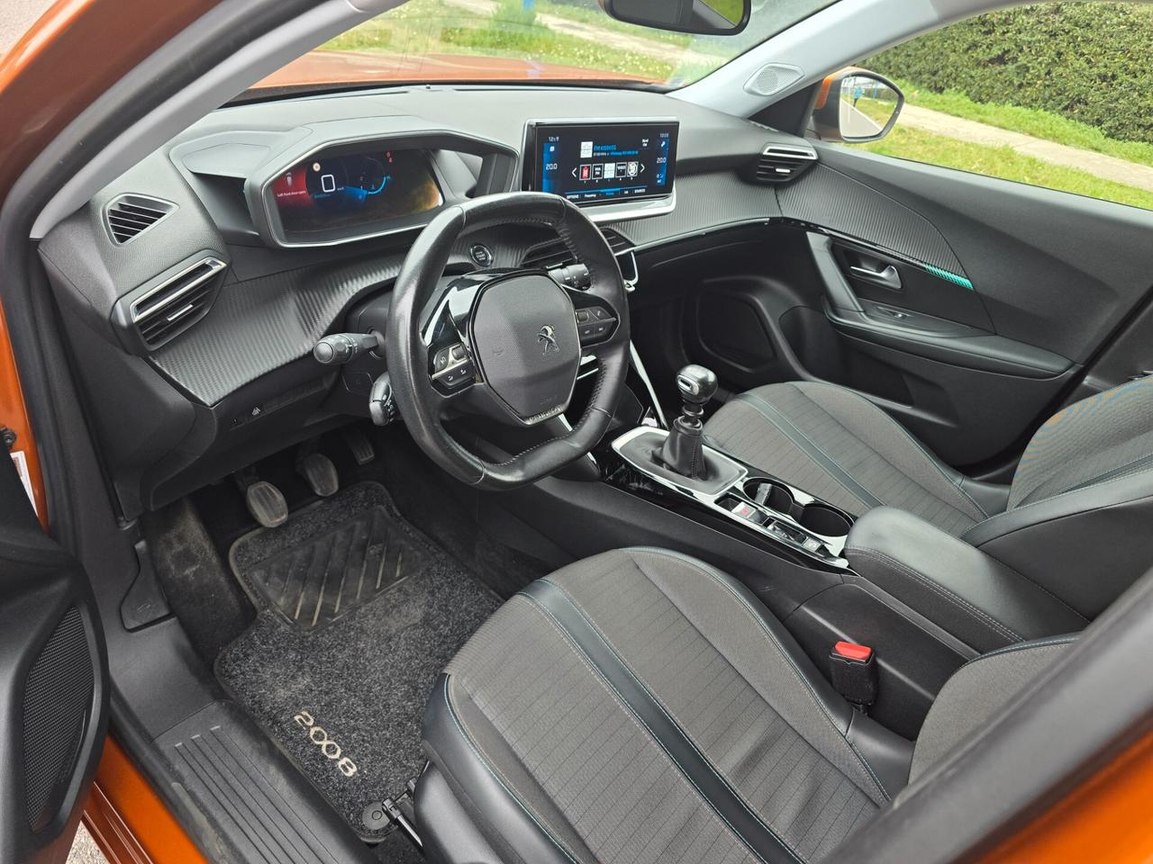 PEUGEOT 2008 130cv GT EURO 6