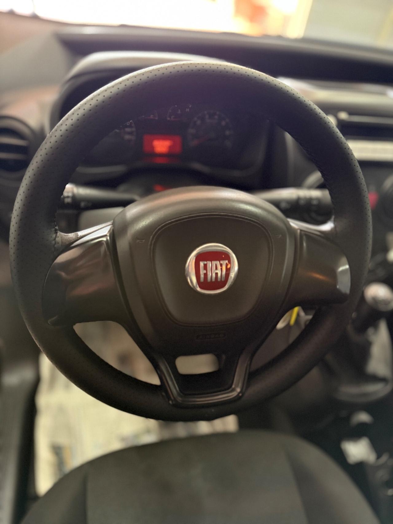 Fiat Qubo 1.3 MJT 80 CV Lounge