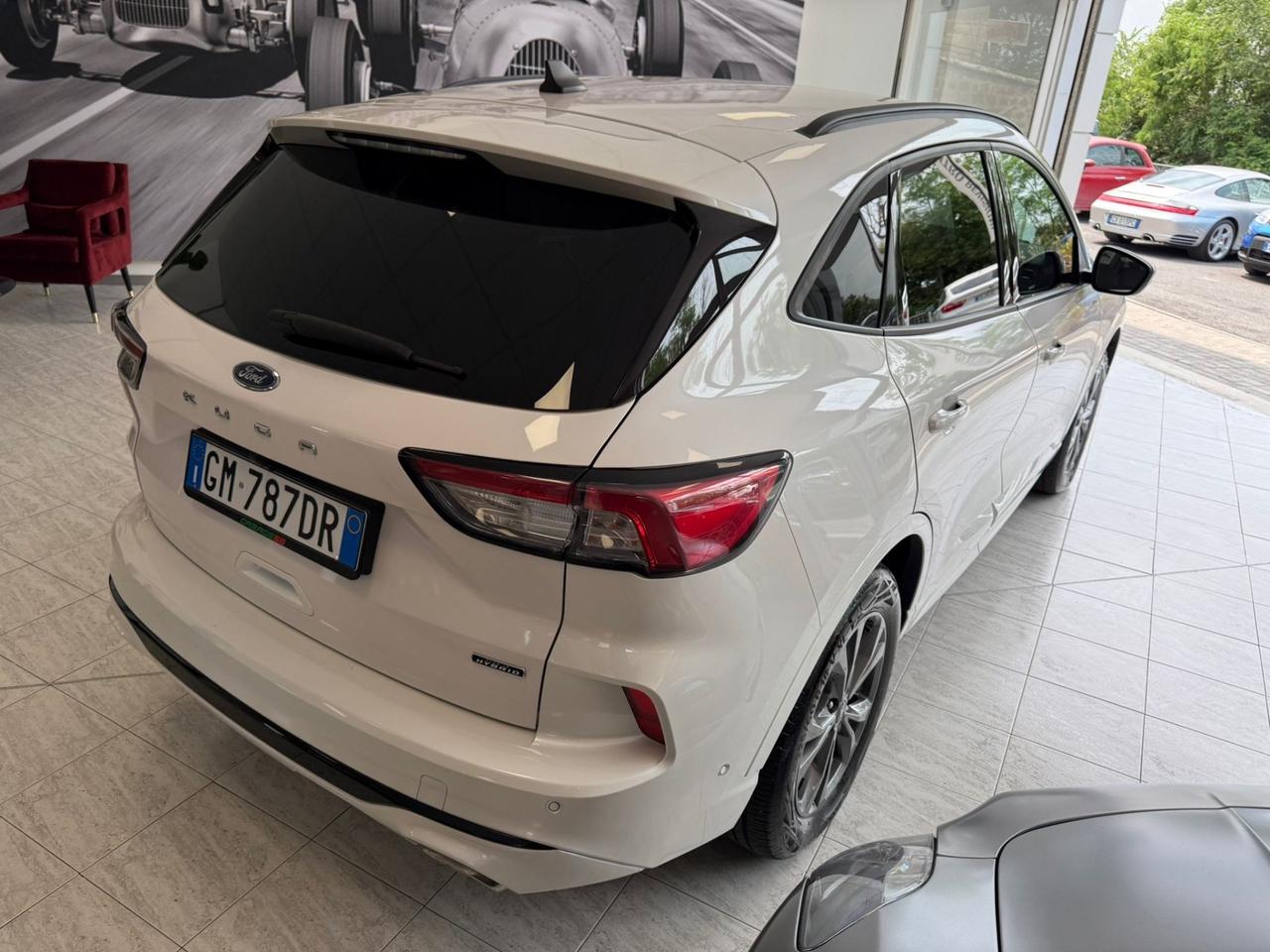 Ford Kuga 2.5 Plug In Hybrid 225 CV CVT 2WD ST-Line UNIPRO