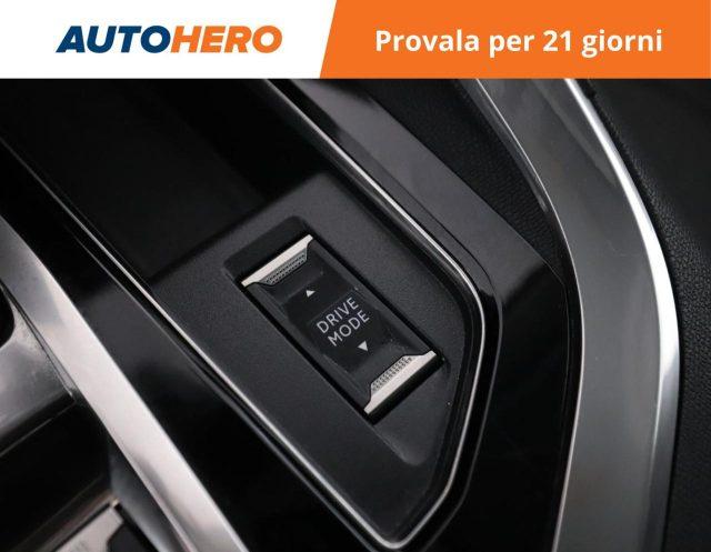 PEUGEOT 3008 BlueHDi 130 S&S EAT8 Allure Pack