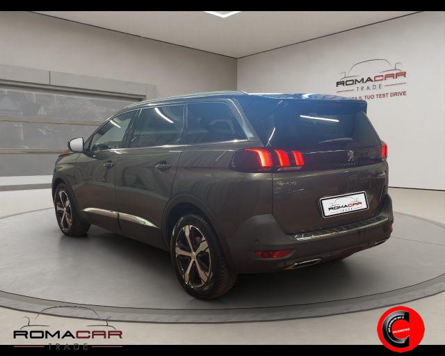 PEUGEOT 5008 BlueHDi 130 S&S EAT8 Active