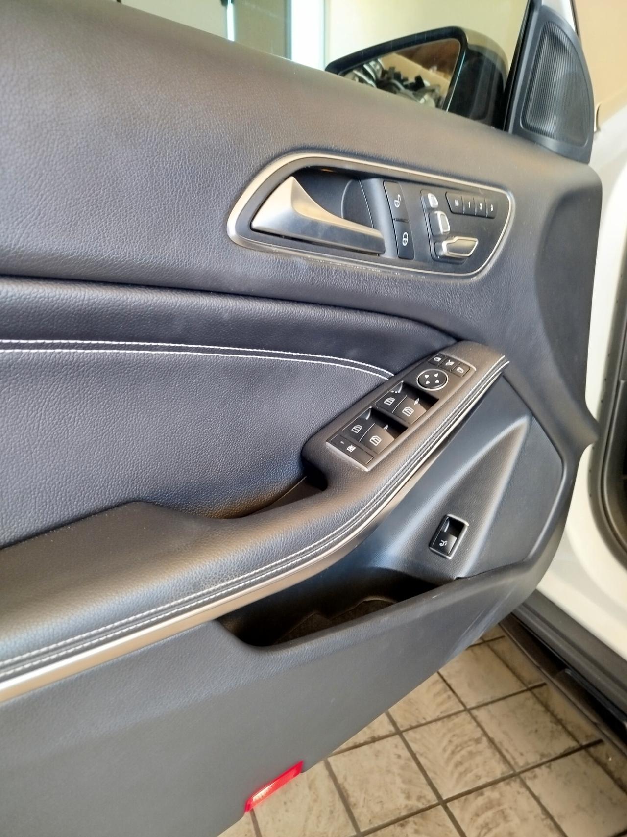 Mercedes-benz GLA 200 d Automatic 4Matic Premium Amg