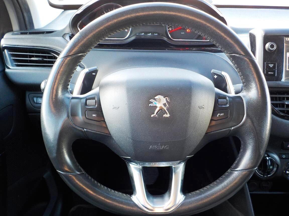 Peugeot 208 1.4 e-HDi 68 CV S&S robotizzato 5 porte Active