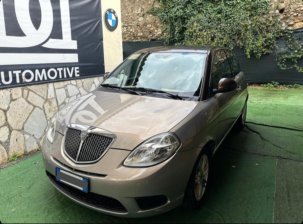Lancia Ypsilon 1.2 69 CV Platino RATE / FINANZIAMENTI