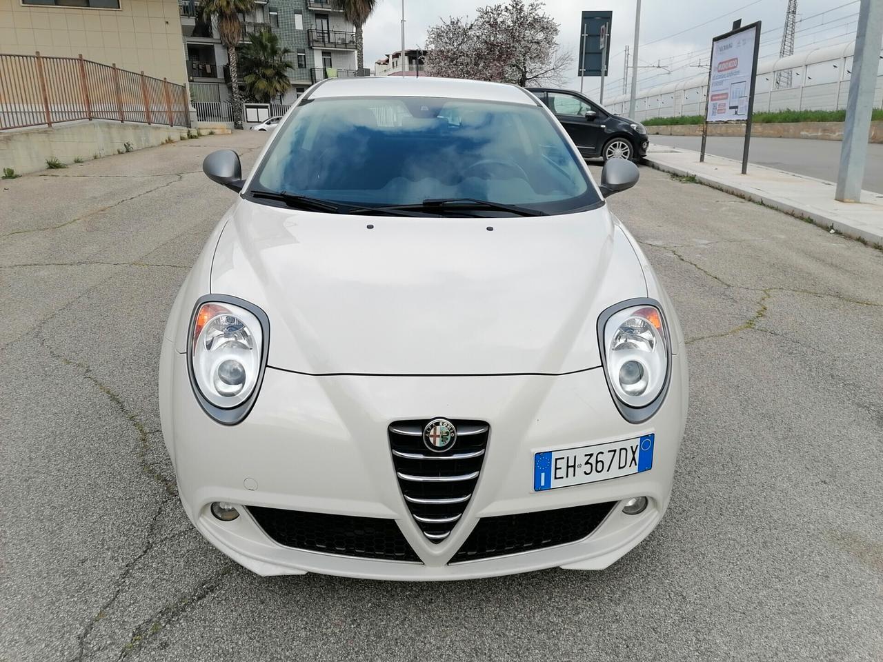 Alfa Romeo MiTo 1.3 JTDm-2 95 CV S&S Distinctive