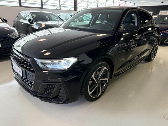 AUDI A1 SPB 30 TFSI 116CV Identity Black S-line stronic