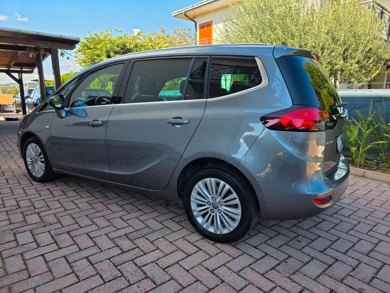 Opel Zafira 1.6ECO FUEL TOURER
