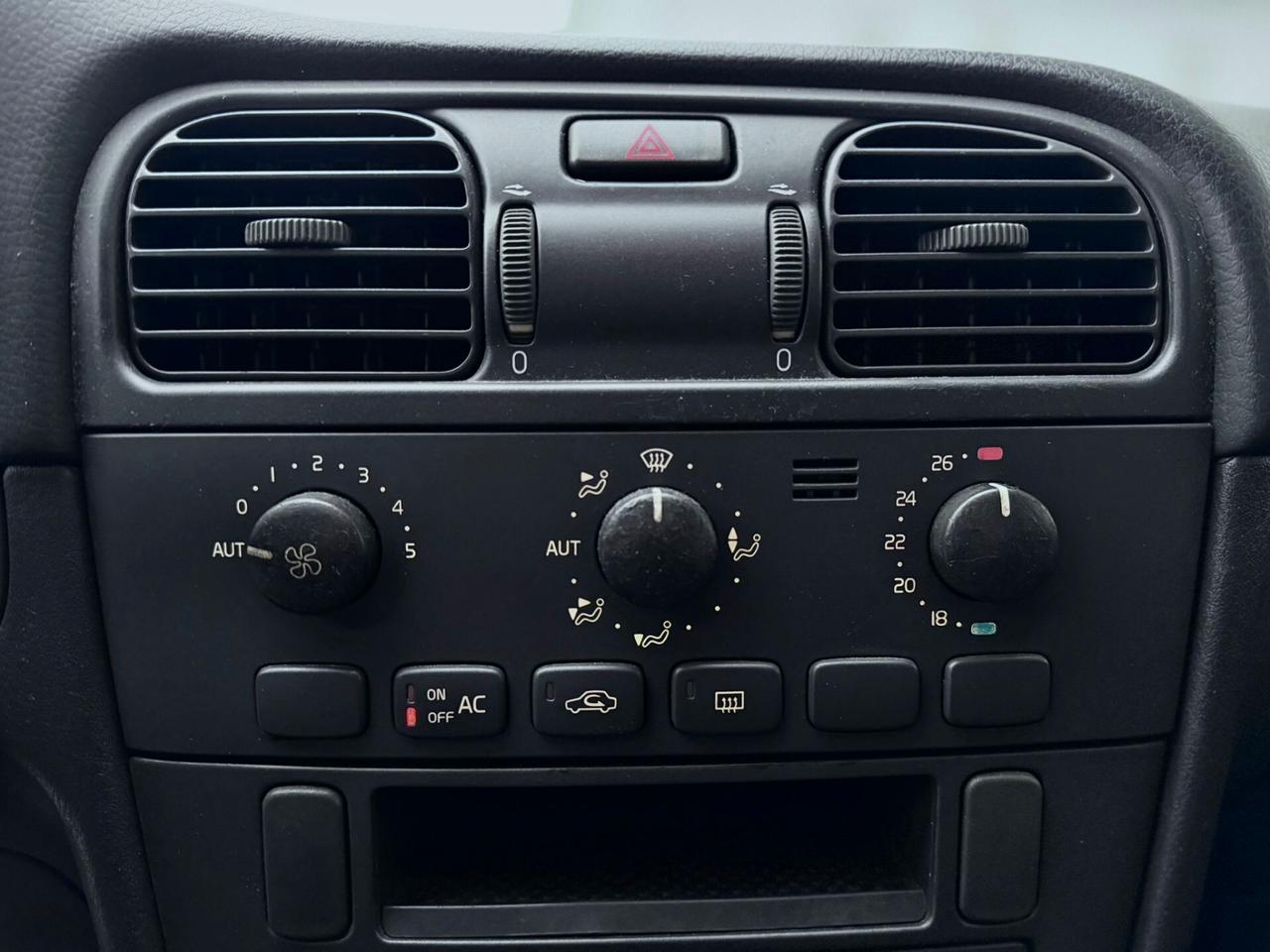 Volvo V40 1.9 D (116 CV) cat Class