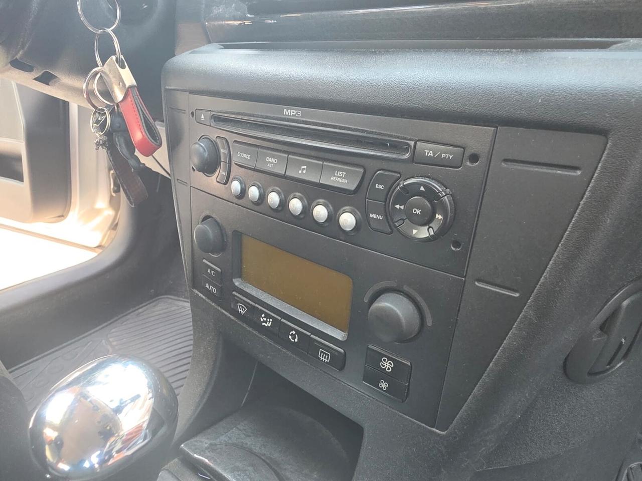 Citroen C4 1.6 HDi 110CV FAP Exclusive