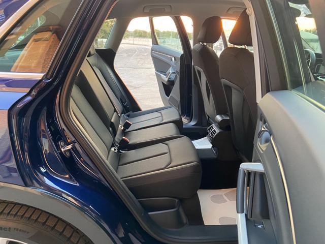 AUDI Q3 35 2.0 TDI S tronic Business Advanced COCKPIT