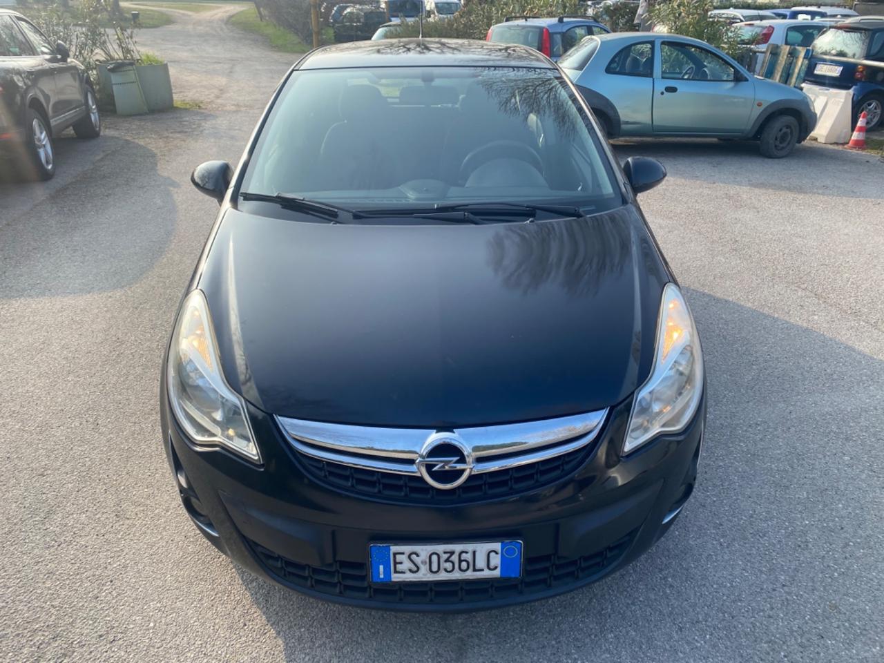 Opel Corsa 1.2 5 porte Edition