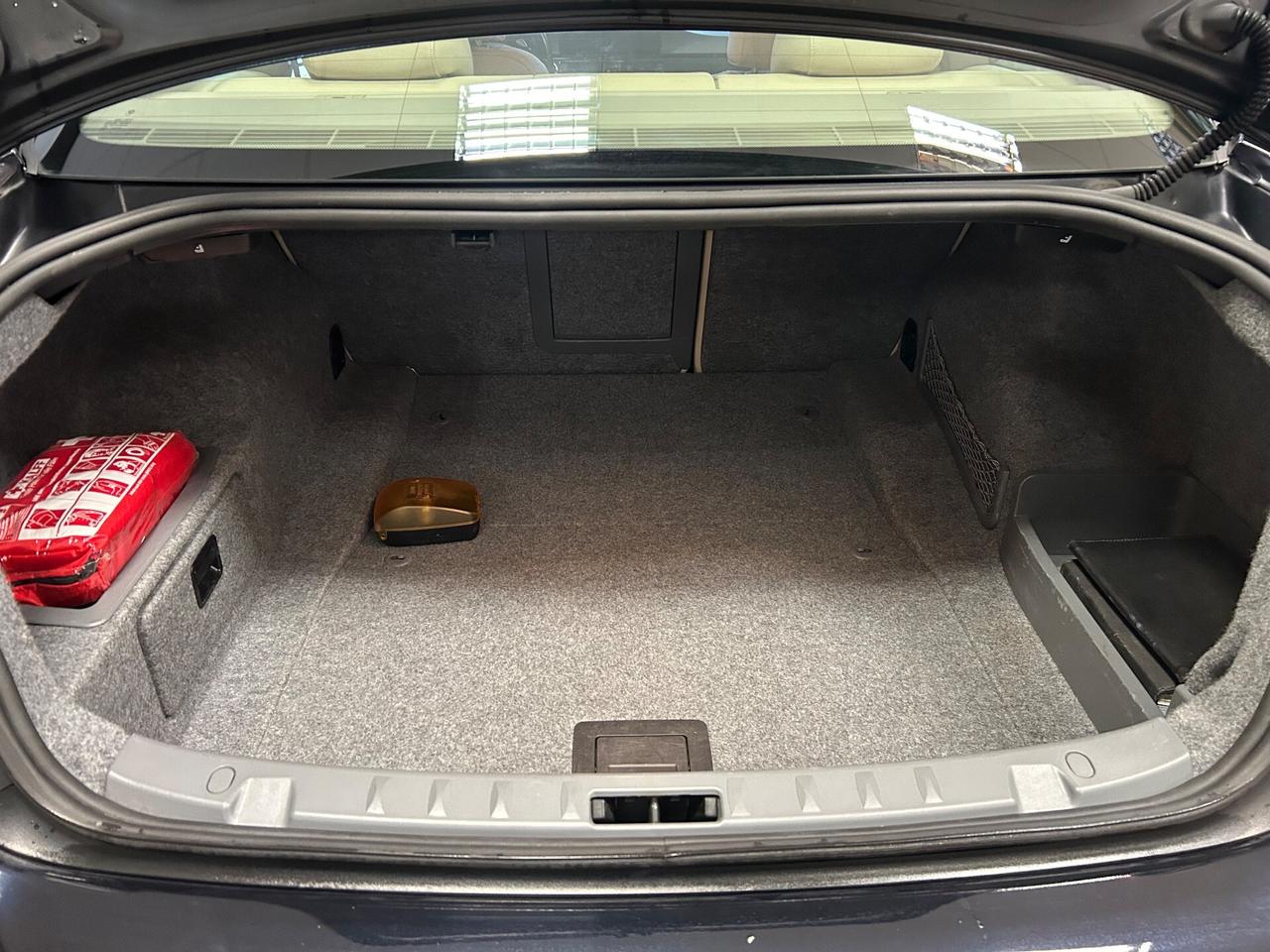 Bmw 330d - 2008 E92 231cv Individual