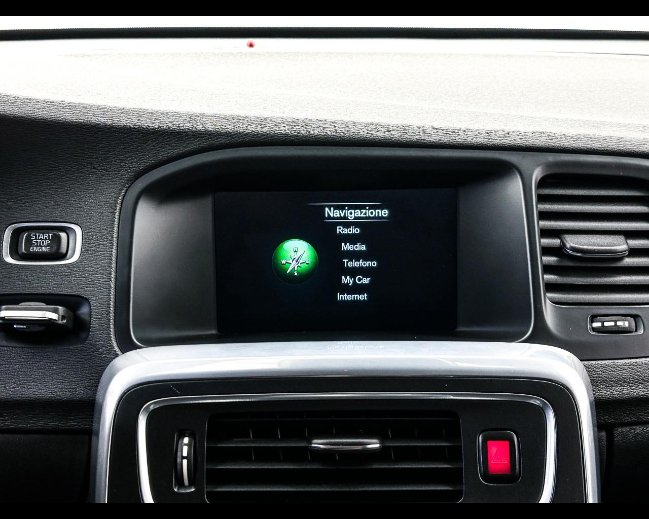 VOLVO V60 (2010-2018) - V60 D2 1.6 Momentum