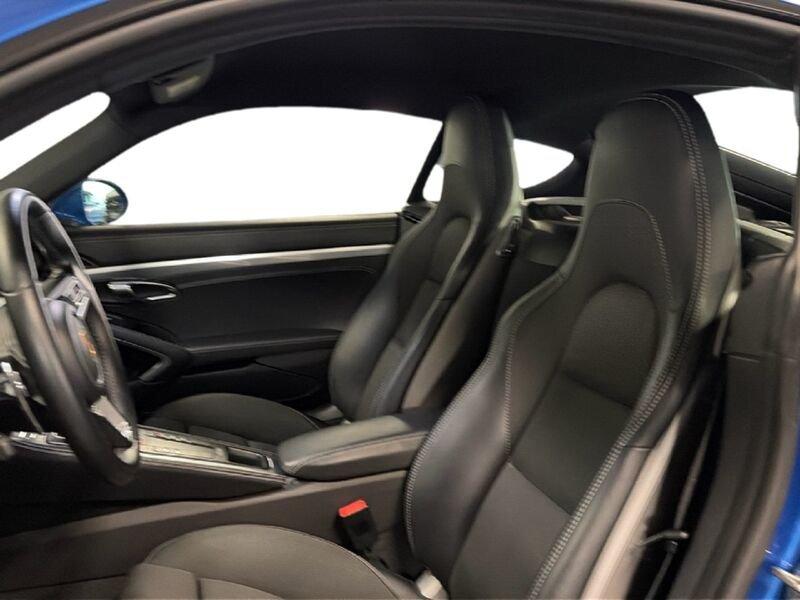 Porsche 718 Cayman S