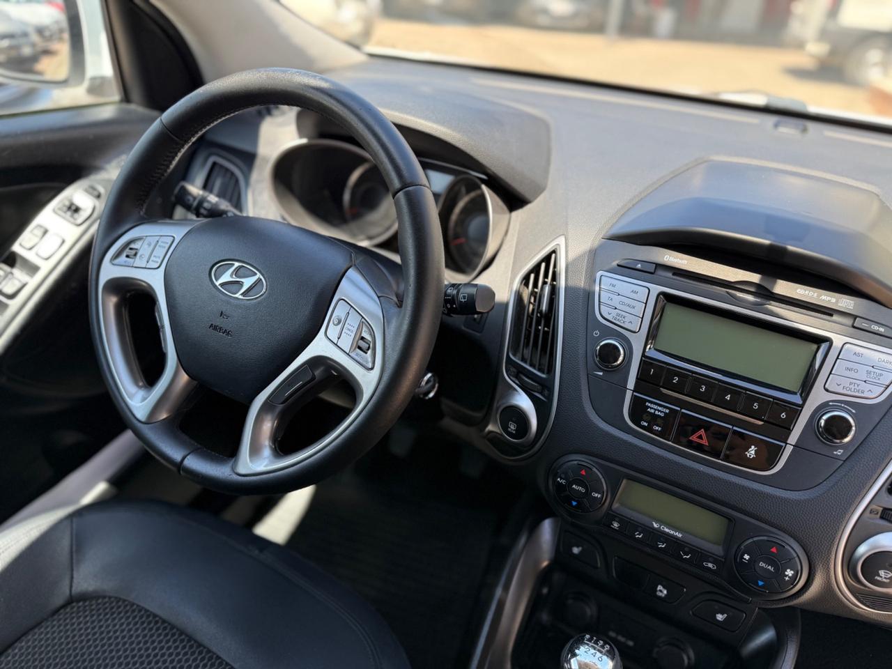 Hyundai iX35 2.0 CRDi 4WD Comfort KM CERTIF.
