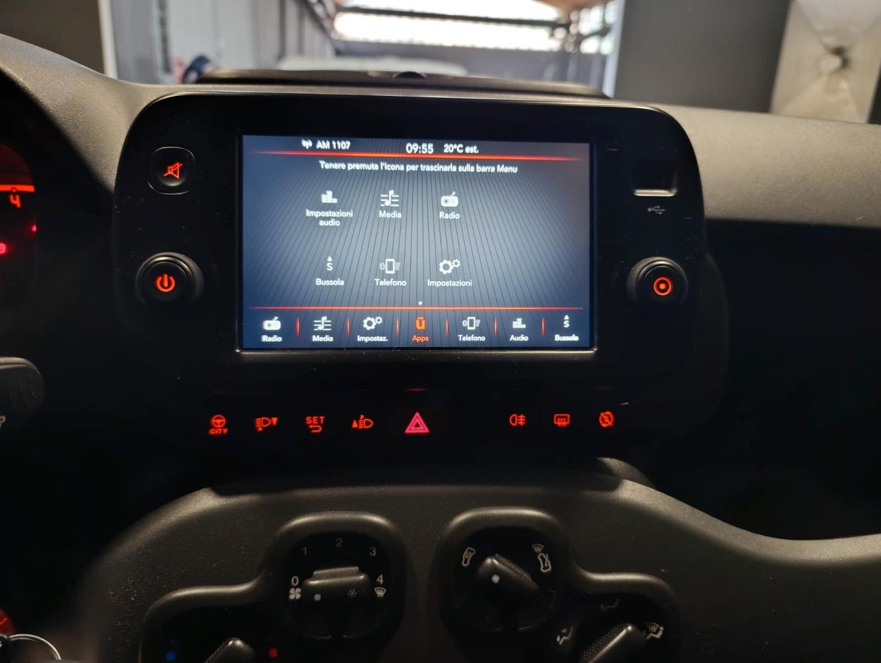 Fiat Panda CROSS HYBRID del 2021 - 90.000 km -