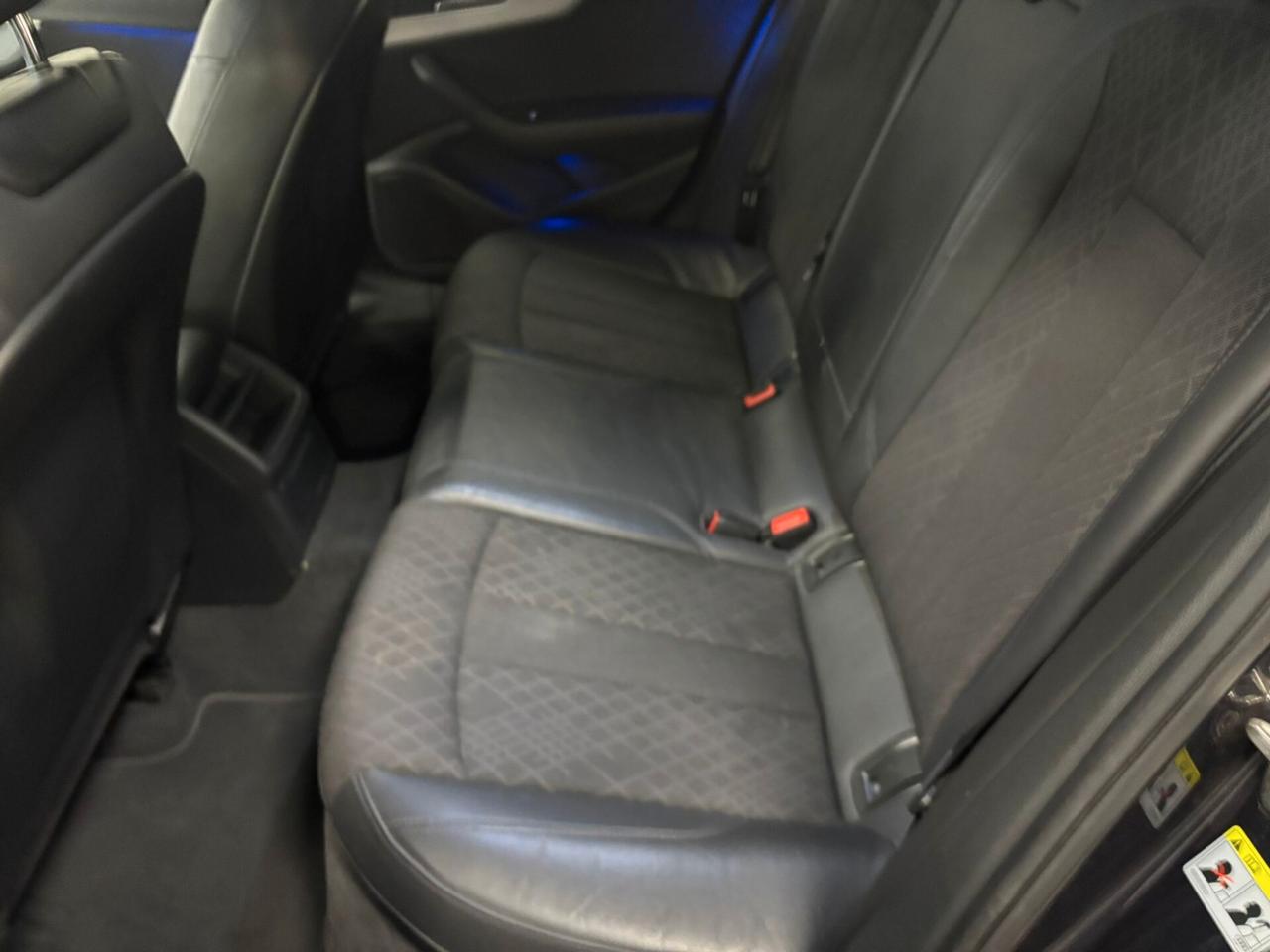 Audi A4 Avant 3.0 TDI quattro S tronic Sport