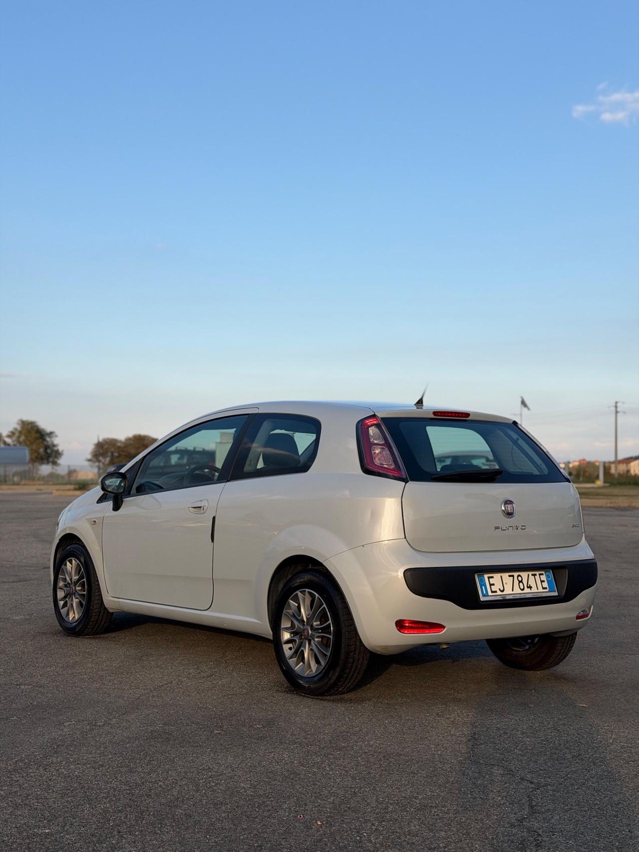 Fiat Punto Evo 1.4 3 porte S&S Dualogic Dynamic