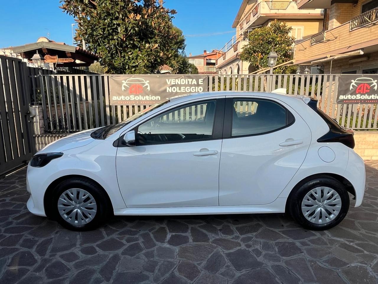 Toyota Yaris 1.5 Hybrid 5 porte Active