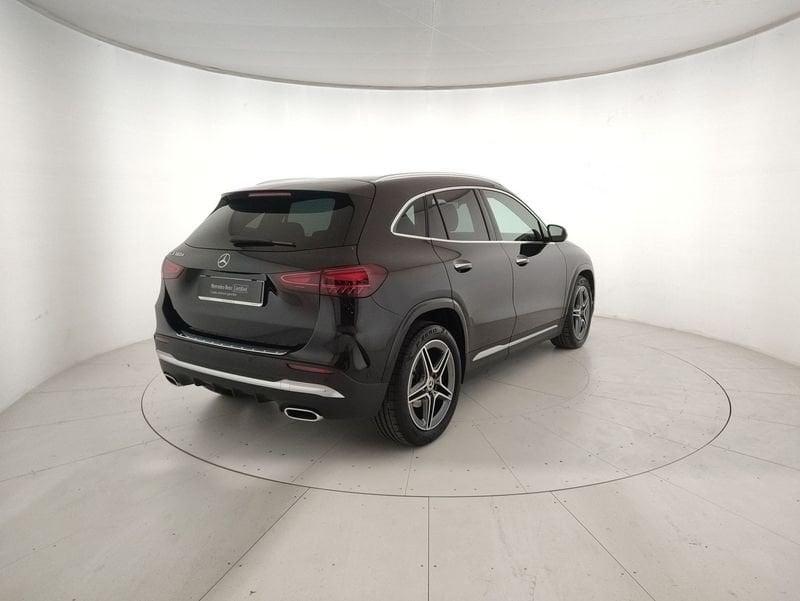 Mercedes-Benz GLA GLA 180 AMG Line Adv Plus