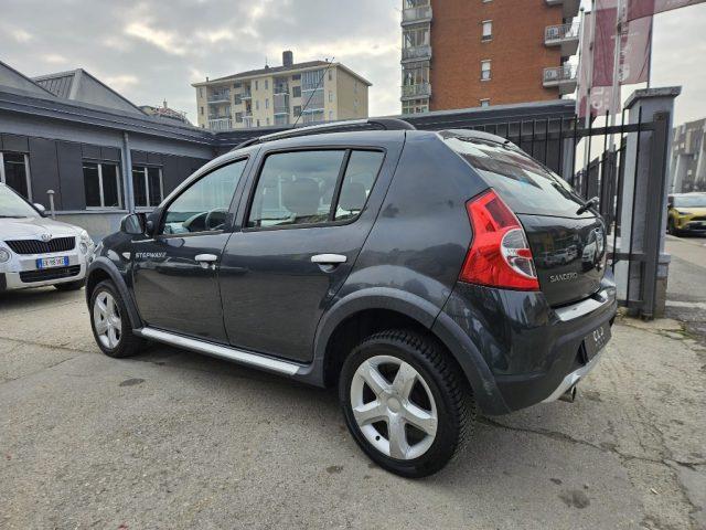 DACIA Sandero Stepway 1.6 8V GPL 85CV