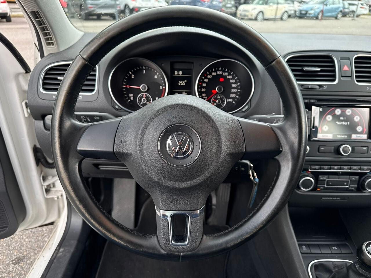 VOLKSWAGEN GOLF 1.6cc 105CV TDI NEOPATENTATI