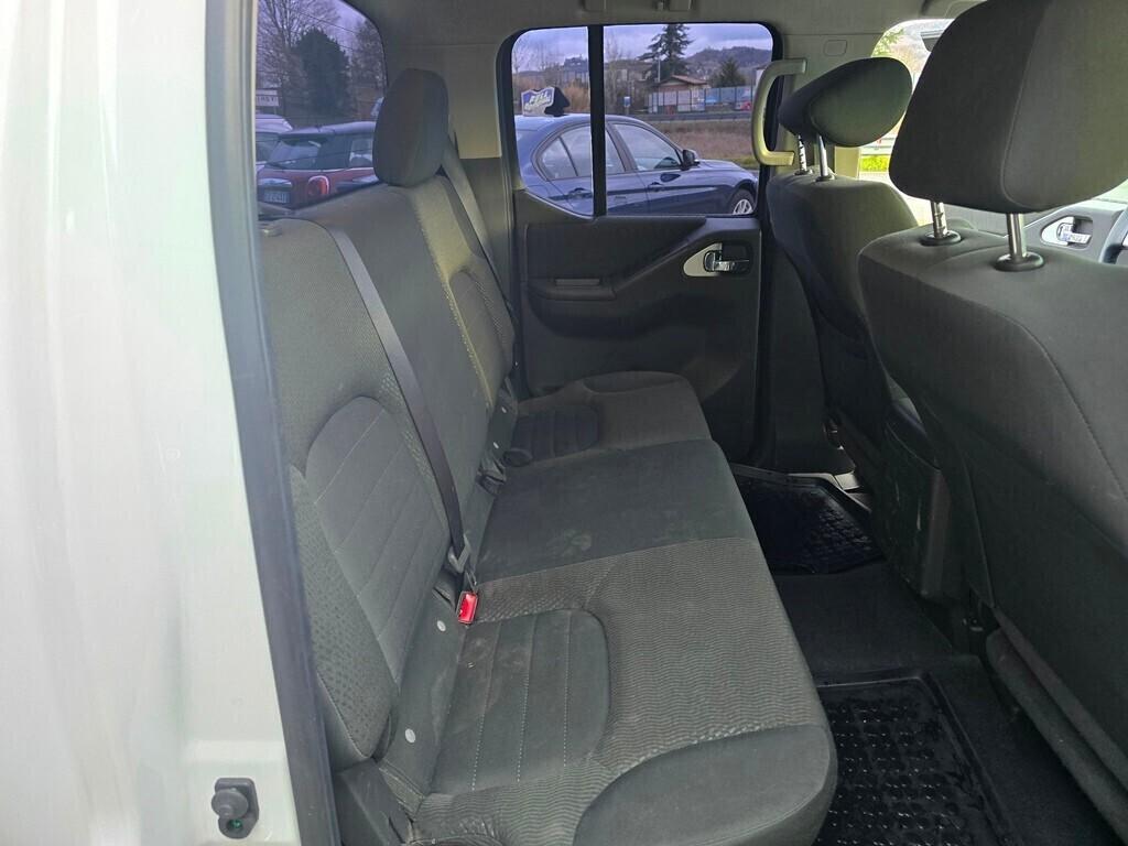Nissan Navara 2.5 dCi 190CV "LE"