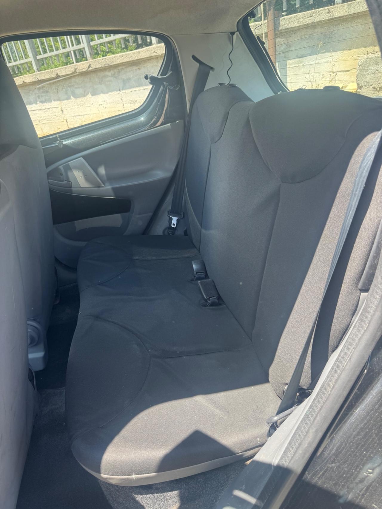 Toyota Aygo 1.0 12V VVT-i 5 porte