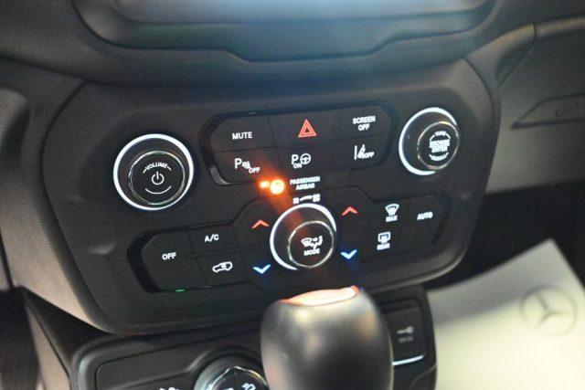 JEEP Renegade 1.3 T4 4Xe PLUG-IN HYBRID S AUT.4X4NAVI RADAR FULL