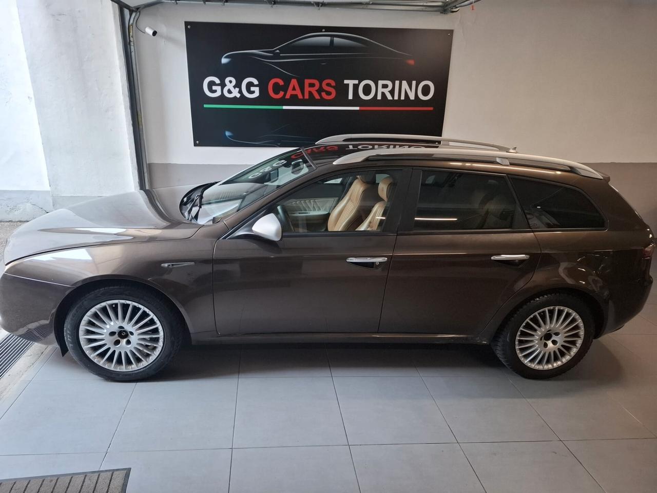 Alfa Romeo 159 1.9 JTDm Sportwagon Distinctive