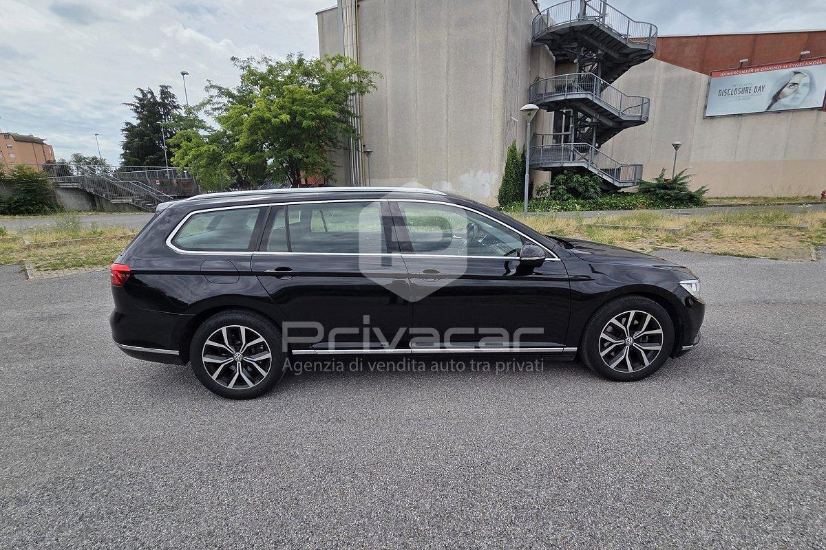VOLKSWAGEN Passat Variant Business 2.0 TDI DSG Highline BlueMot. Tech.