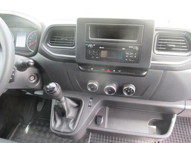 Nissan Interstar 2.3 dCi 135cv P.M.T.M. (L2H2)