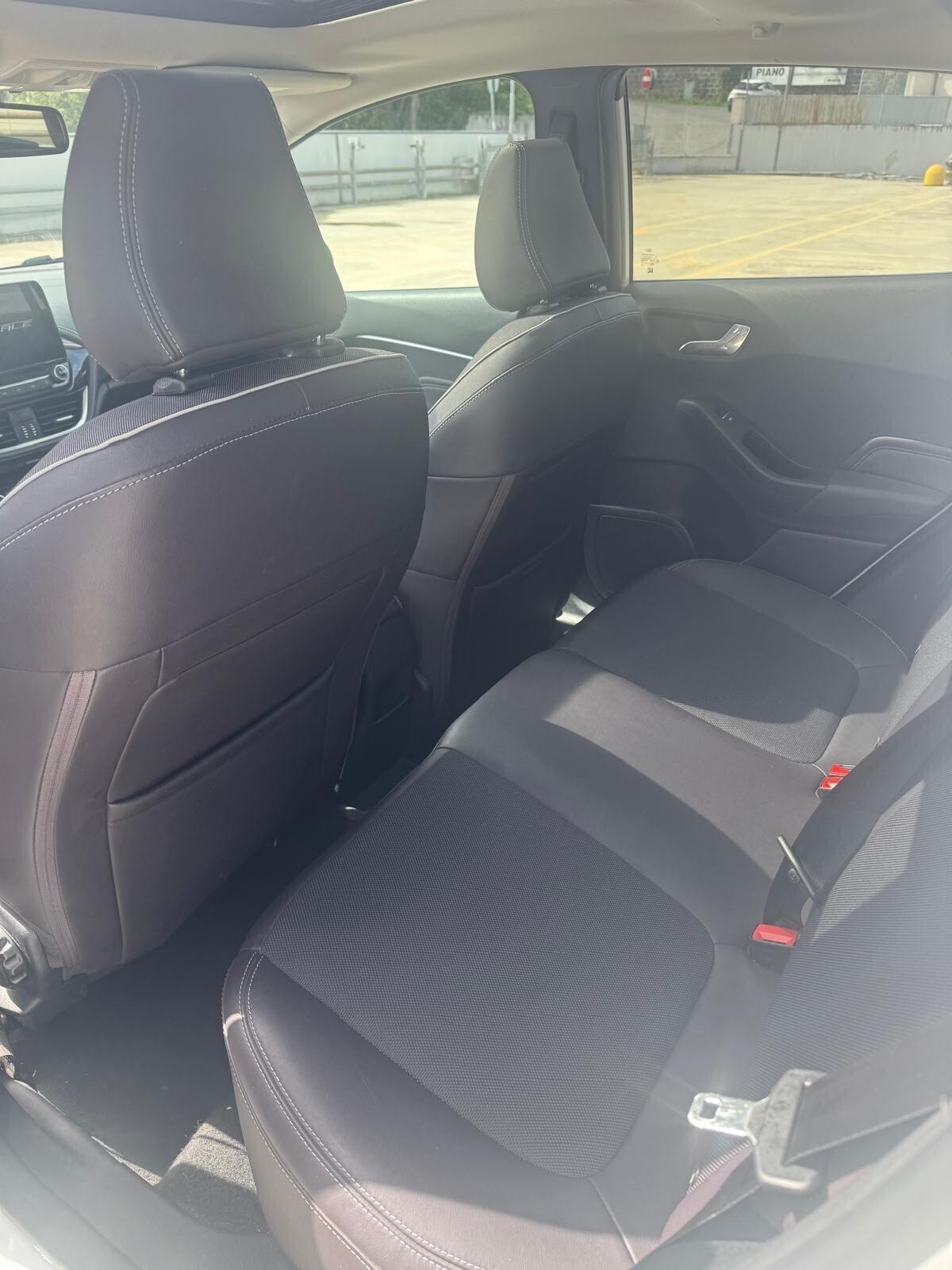 Ford Fiesta 1.0 Ecoboost 100 CV 5 porte Vignale