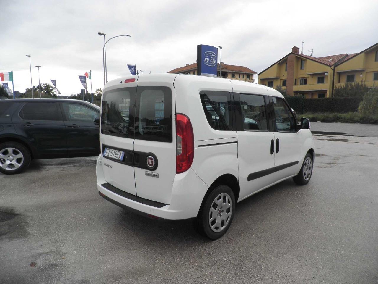 FIAT Doblo cargo combi N1 1.6 mjt 16v 120cv E6