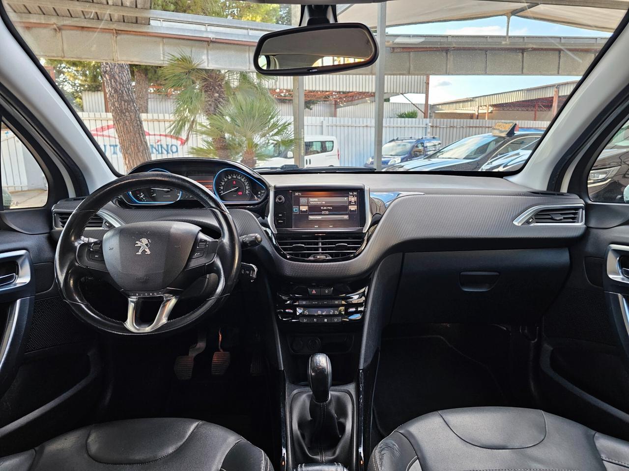 Peugeot 2008 1.6 BlueHDi 100 Allure